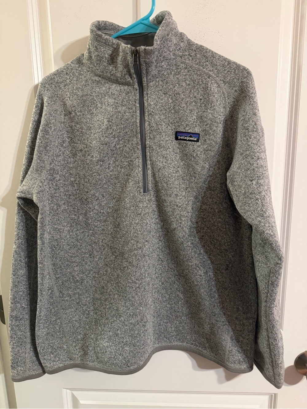 Patagonia Men’s Gray Half-Zip Fleece Pullover